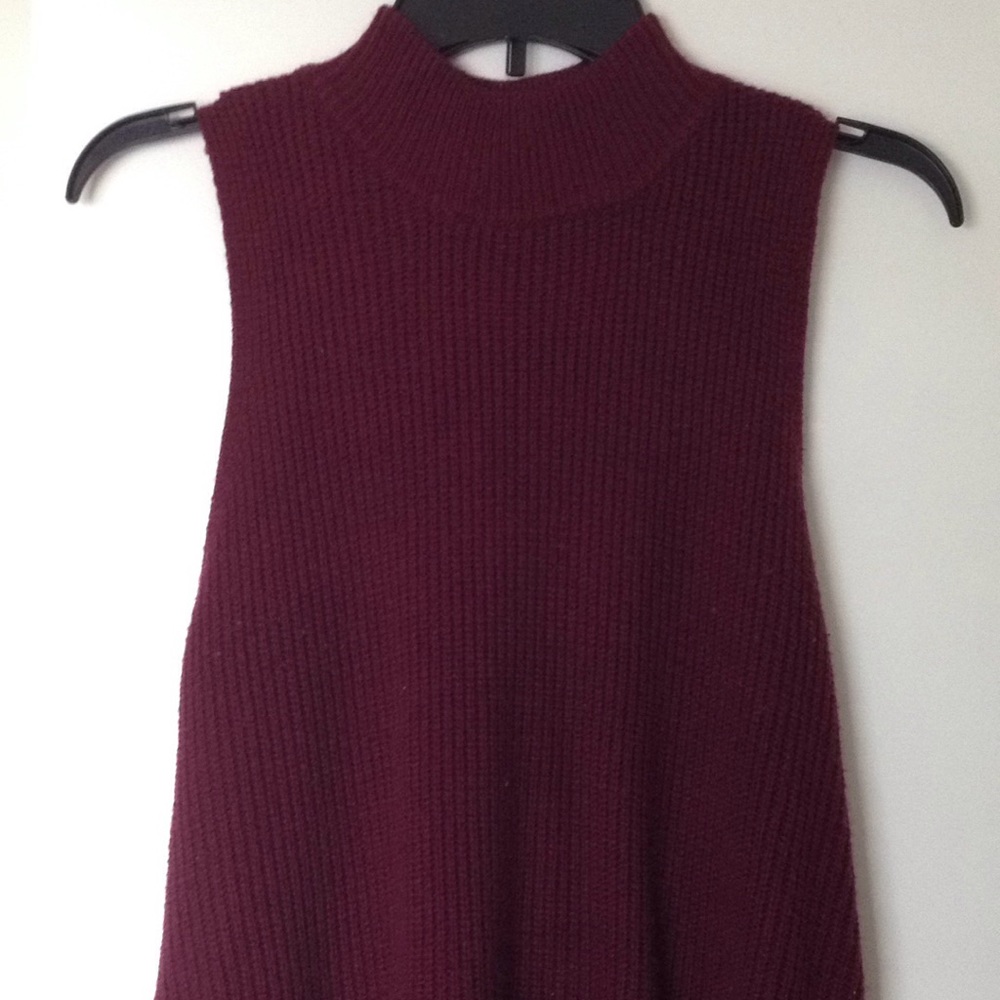 Burgundy Sleeveless Knit Sweater Top